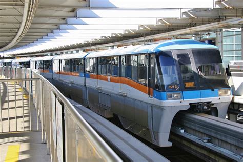 monorail tokyo